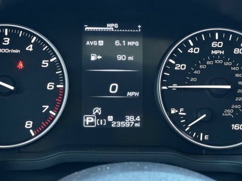 Used 2025 Subaru Forester Premium AWD/4WD image 30