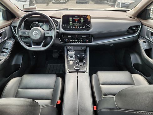 Certified 2021 Nissan Rogue SL w/ Premium Package AWD/4WD image 8