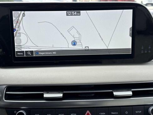 Used 2024 Hyundai Palisade Calligraphy image 10