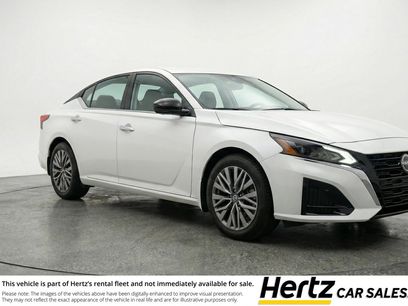 Used 2025 Nissan Altima 2.5 SV