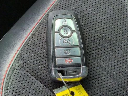 Certified 2025 Ford Explorer ST RWD image 28