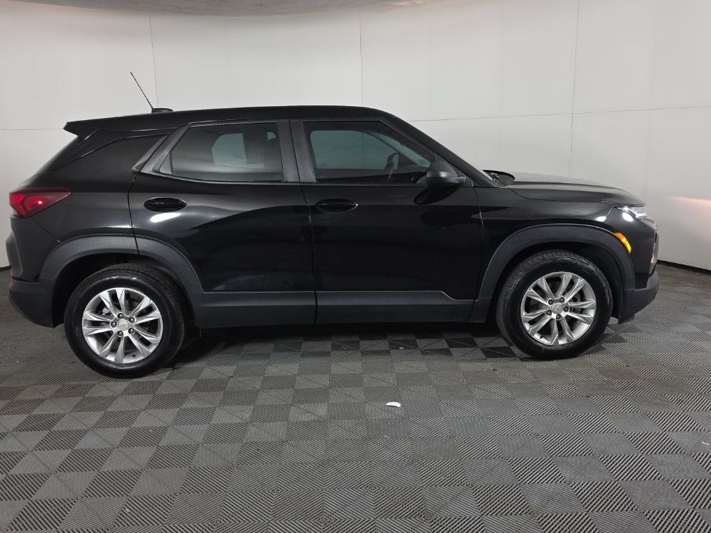 Certified 2023 Chevrolet TrailBlazer LS FWD image 4