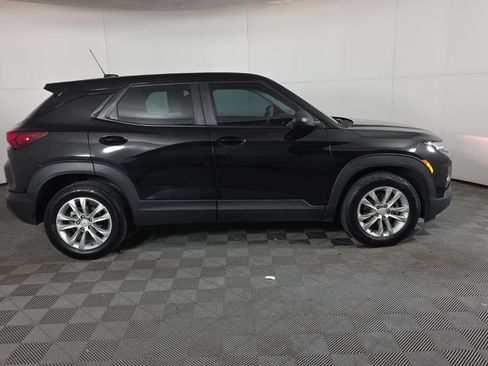 Certified 2023 Chevrolet TrailBlazer LS FWD image 4