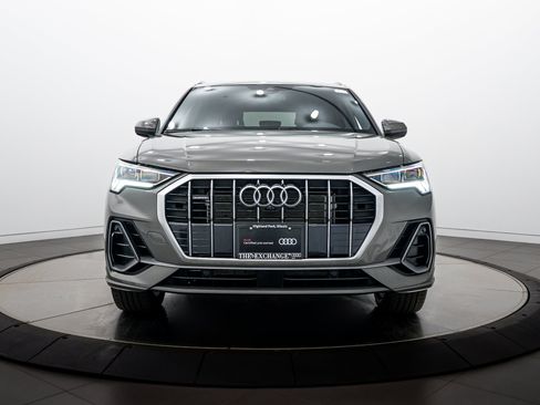 Certified 2023 Audi Q3 2.0T Premium Plus w/ Premium Plus Package AWD/4WD image 22