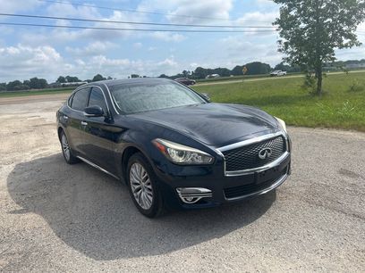 Used 2015 INFINITI Q70 L 3.7 w/ Deluxe Touring Package