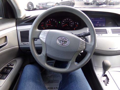 Used 2009 Toyota Avalon XL image 44