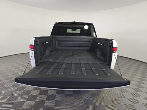 Used 2024 Rivian R1T Adventure Dual AWD/4WD image 15