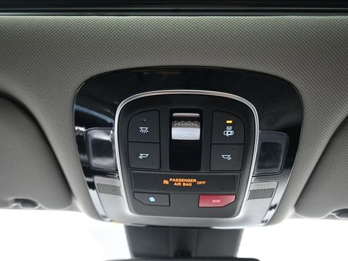 Used 2022 Hyundai Santa Fe SEL w/ Convenience + Premium Package image 25