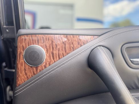 Used 2018 Nissan Armada SL image 54