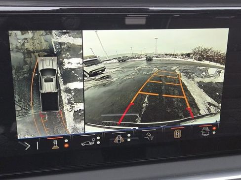 New 2026 GMC Sierra 2500 Denali Ultimate image 5