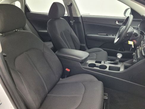 Used 2020 Kia Optima LX image 21