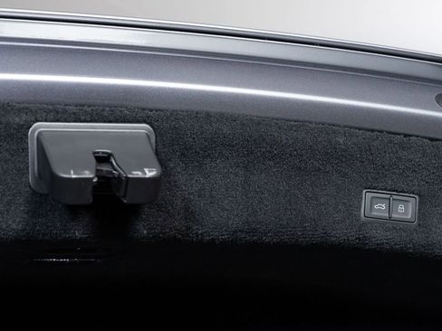 Used 2023 Bentley Continental GT Speed image 16