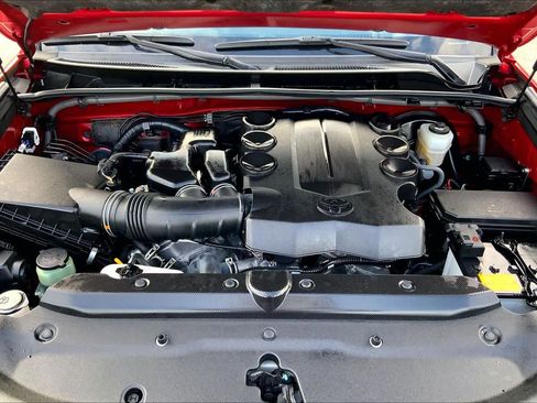 Used 2023 Toyota 4Runner SR5 Premium image 30