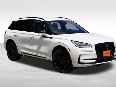 Used 2023 Lincoln Corsair Reserve w/ Jet Appearance Package AWD/4WD image 1