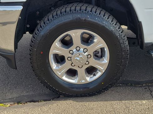 Certified 2024 RAM 3500 Big Horn image 16