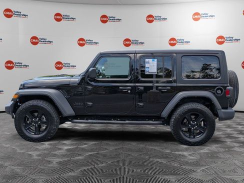 Used 2021 Jeep Wrangler Unlimited Sport AWD/4WD image 8