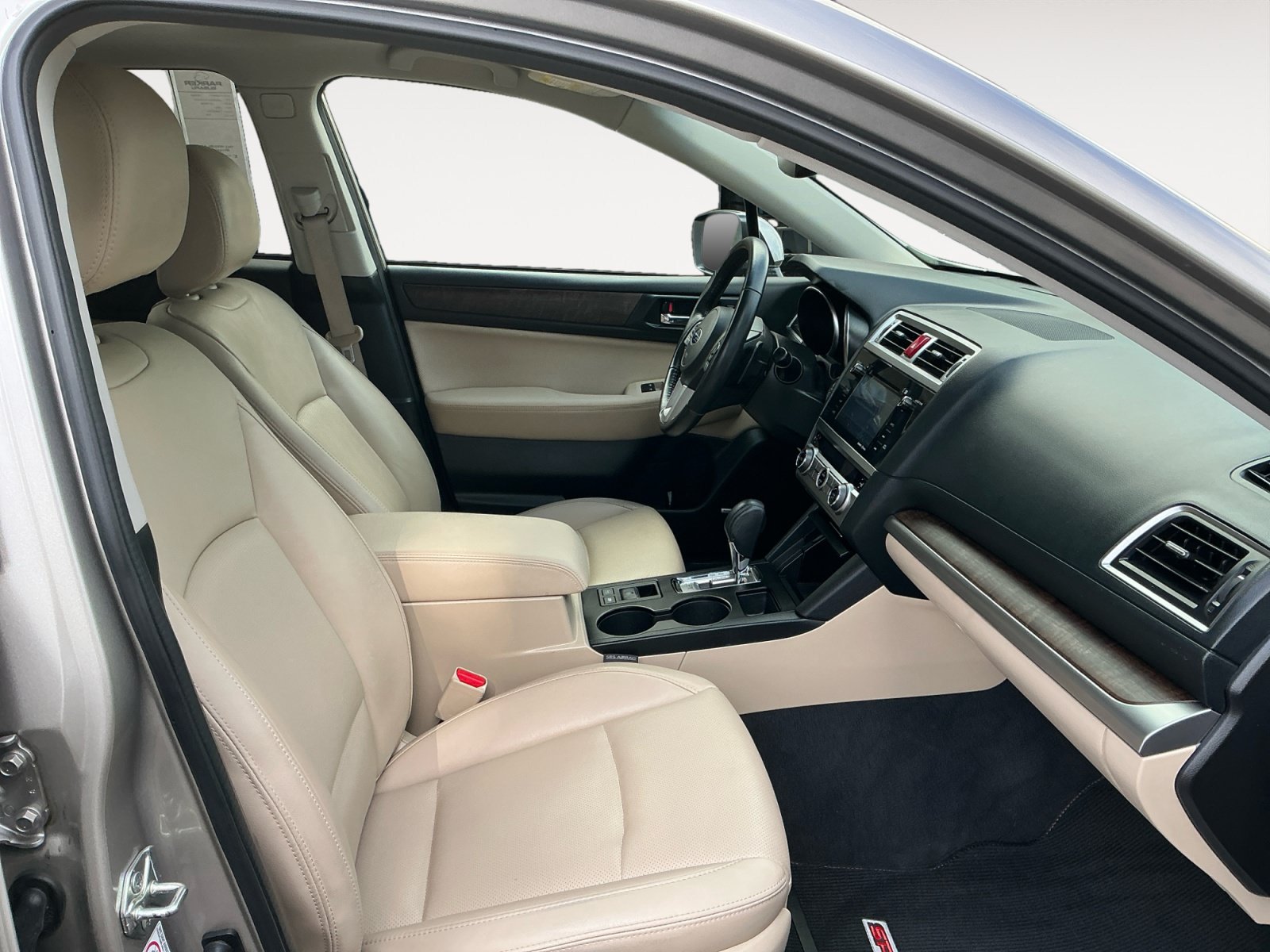 Used 2017 Subaru Outback 2.5i Limited AWD/4WD image 15