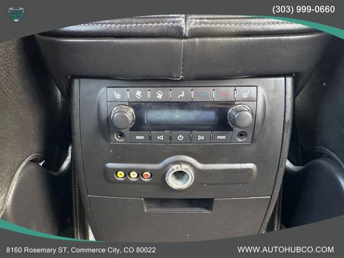Used 2013 Cadillac Escalade Platinum AWD/4WD image 14