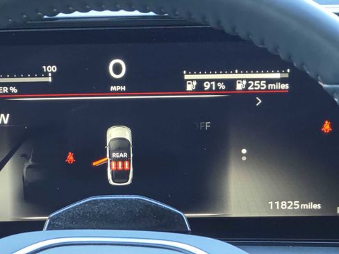 Used 2023 Nissan Ariya EMPOWER+ image 22