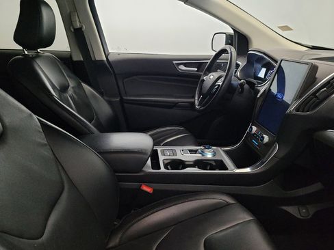 Used 2021 Ford Edge Titanium w/ Cargo Accessory Package FWD image 21