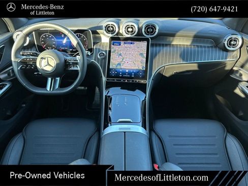 Used 2025 Mercedes-Benz GLC 300 4MATIC image 2
