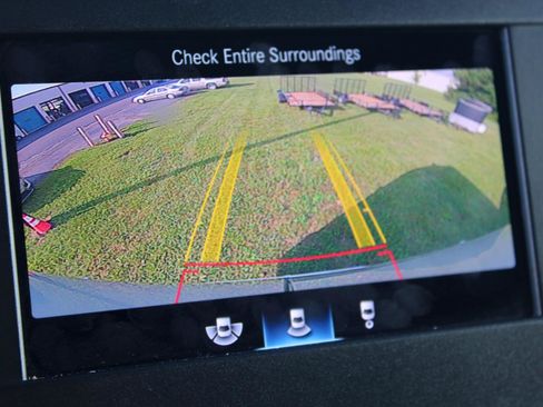 Used 2023 Mercedes-Benz Sprinter 2500 image 31