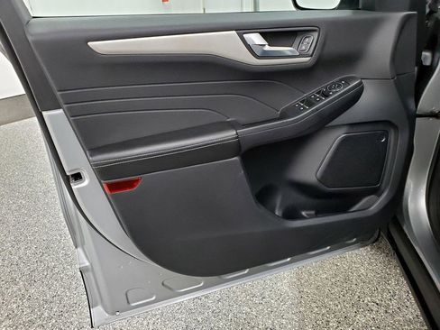 Used 2022 Ford Escape SEL w/ Class II Trailer Tow Package image 12