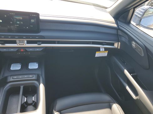 New 2027 Kia Telluride S w/ Towing Package image 34