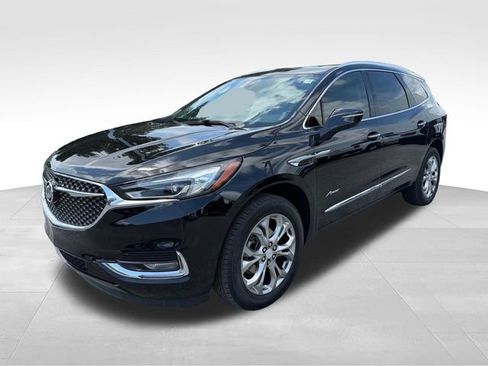 Used 2021 Buick Enclave Avenir w/ Avenir Technology Package FWD image 1