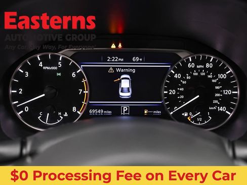 Used 2024 Nissan Altima 2.5 SR FWD image 18