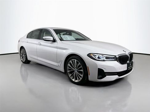 Certified 2023 BMW 540i w/ Executive Package RWD image 3