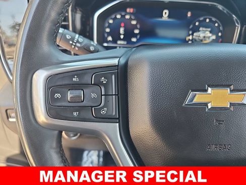 Used 2025 Chevrolet Silverado 2500 LT w/ Convenience Package AWD/4WD image 12