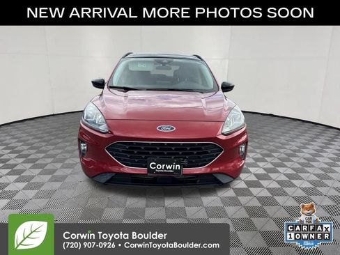 Used 2022 Ford Escape SEL w/ SEL Stealth AWD Package image 2