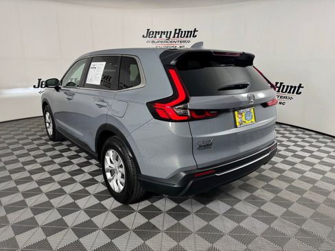 Used 2026 Honda CR-V LX image 8