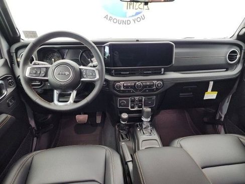 New 2024 Jeep Wrangler Unlimited Sahara AWD/4WD image 15