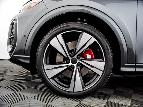 New 2026 Audi SQ5 Premium Plus AWD/4WD image 4