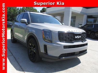 Used 2022 Kia Telluride EX w/ EX Premium Package