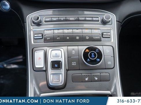 Used 2021 Hyundai Santa Fe SEL w/ Convenience + Premium Package image 10