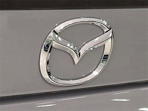 New 2025 MAZDA MX-5 Miata Club image 16