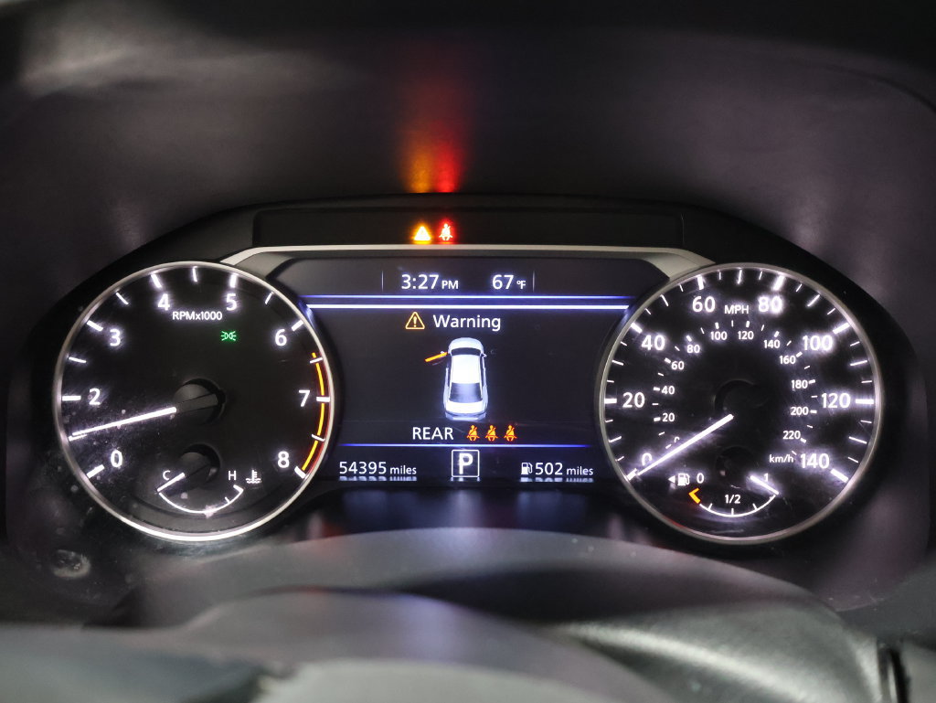 Used 2025 Nissan Altima 2.5 SV FWD image 41