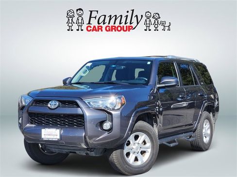 Certified 2018 Toyota 4Runner SR5 image 1