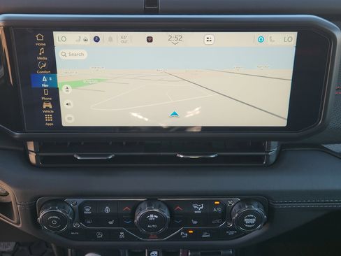 New 2026 Jeep Gladiator Rubicon image 13