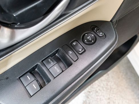 Used 2020 Honda CR-V EX-L image 15