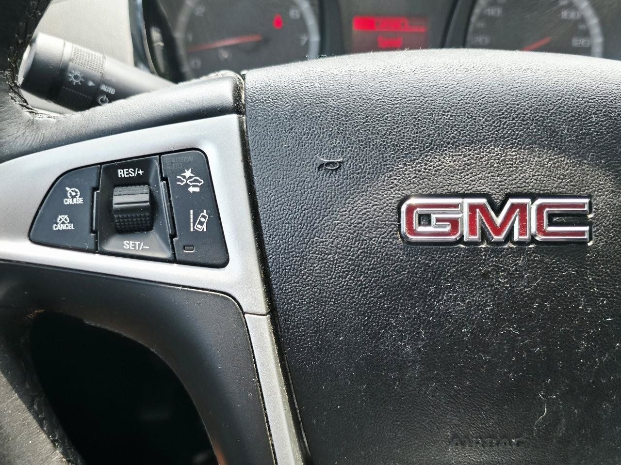 Used 2017 GMC Terrain SLE w/ Technology Package FWD image 29