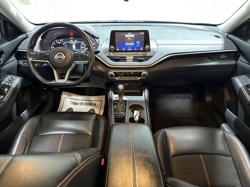 Used 2022 Nissan Altima 2.5 SR FWD image 21