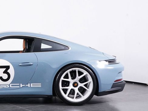 Used 2024 Porsche 911 GT3 RWD image 13