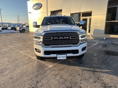 Used 2024 RAM 2500 Laramie AWD/4WD image 8