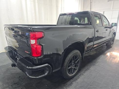 Used 2024 Chevrolet Silverado 1500 RST w/ Z71 Off-Road Package AWD/4WD image 4