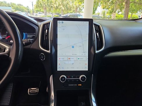 Used 2022 Ford Edge ST w/ Equipment Group 401A image 21