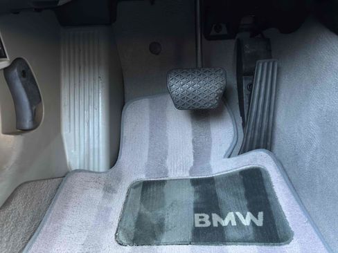 Used 2004 BMW 330Ci Coupe RWD image 29